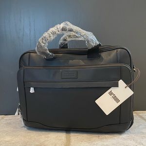 BRAND NEW leather Hartmann laptop briefcase...NWT, Shoulder strap included